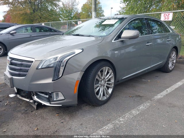 2019 CADILLAC XTS 2G61M5S38K9143447 Photo 1
