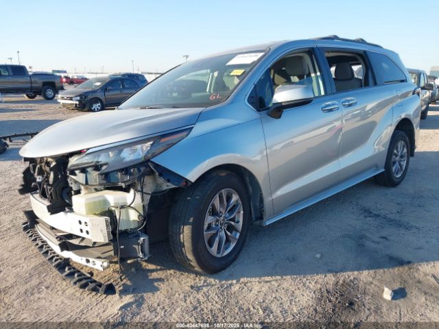 2024 TOYOTA SIENNA 5TDKRKECXRS201072 Photo 1