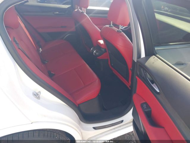 2020 ALFA ROMEO STELVIO ZASPAKBN6L7C91932 Photo 7