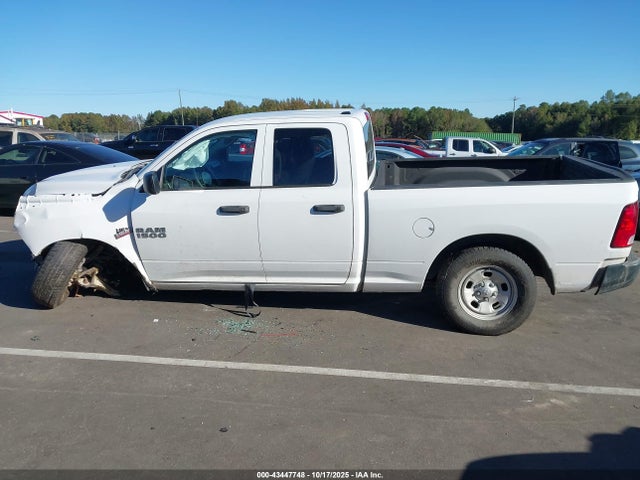 43447748 :رقم المزاد ، 1C6RR7FT6FS763720 vin ، 2015 Ram 1500 St مزاد بيع
