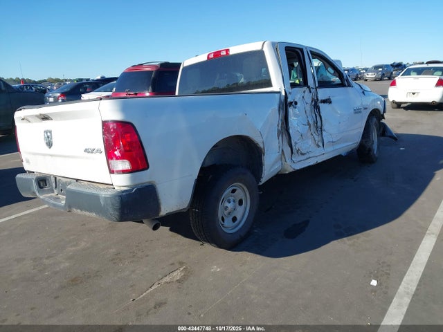 43447748 :رقم المزاد ، 1C6RR7FT6FS763720 vin ، 2015 Ram 1500 St مزاد بيع