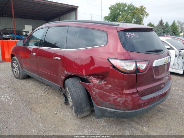 2015 CHEVROLET TRAVERSE 1GNKRGKD9FJ154918 Photo 2