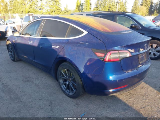 2018 TESLA MODEL 3 5YJ3E1EA1JF019617 Photo 2