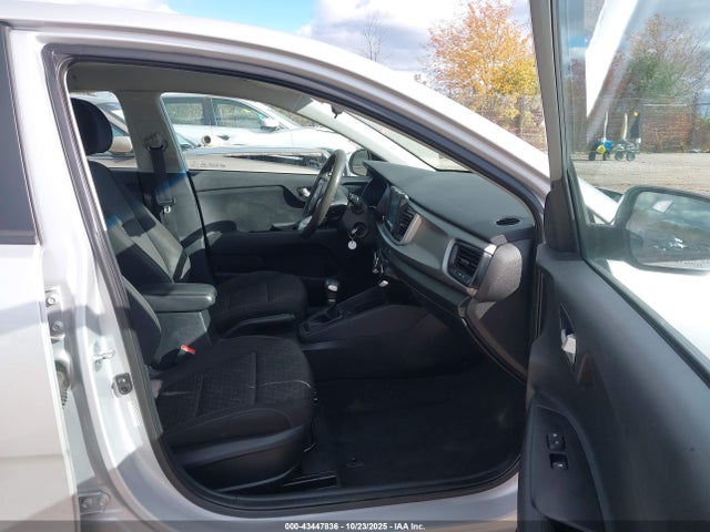 2020 KIA RIO 3KPA24AD9LE337348 Photo 4