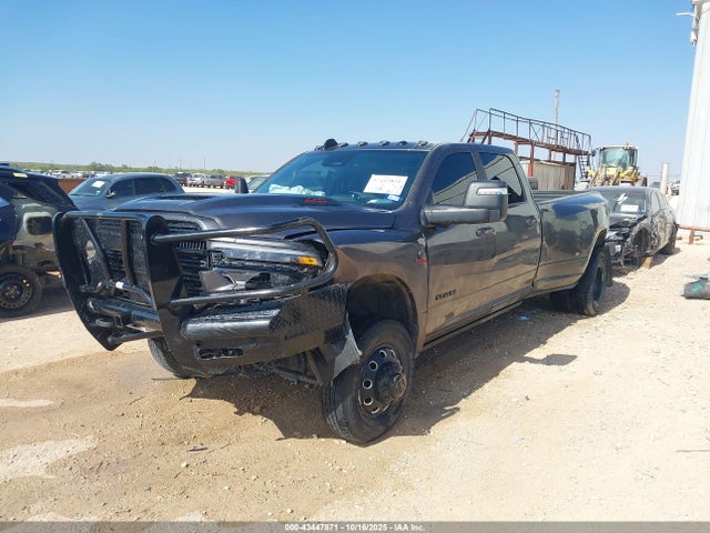 43447871 :رقم المزاد ، 3C63RRJL1SG535618 vin ، 2025 Ram 3500 Laramie  4x4 8' Box مزاد بيع