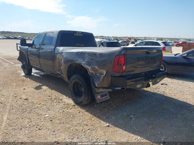 43447871 :رقم المزاد ، 3C63RRJL1SG535618 vin ، 2025 Ram 3500 Laramie  4x4 8' Box مزاد بيع