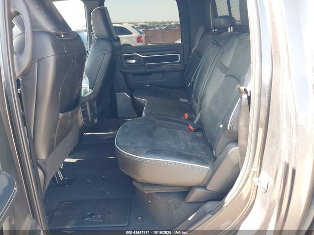 43447871 :رقم المزاد ، 3C63RRJL1SG535618 vin ، 2025 Ram 3500 Laramie  4x4 8' Box مزاد بيع