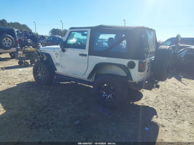 2014 JEEP WRANGLER 1C4AJWAG9EL306927 Photo 2