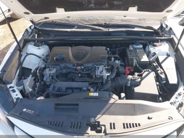 2019 TOYOTA CAMRY 4T1B11HK0KU754217 Photo 9