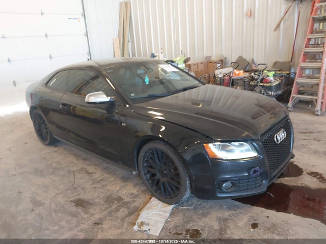 2010 AUDI S5 WAUVVAFR2AA016468 Photo 0