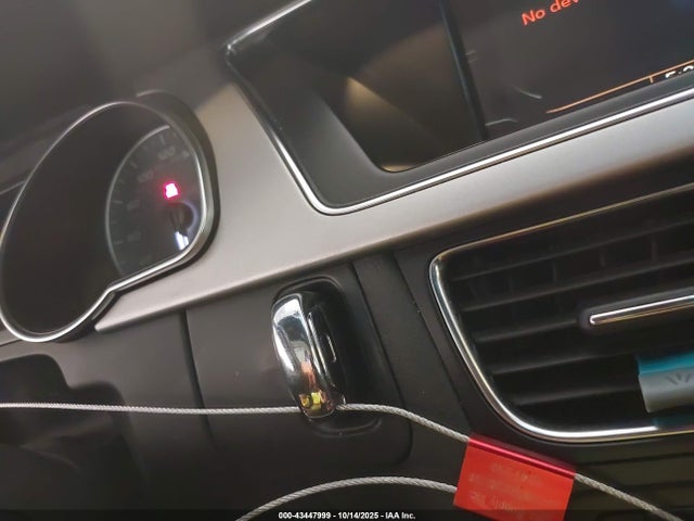 2010 AUDI S5 WAUVVAFR2AA016468 Photo 10