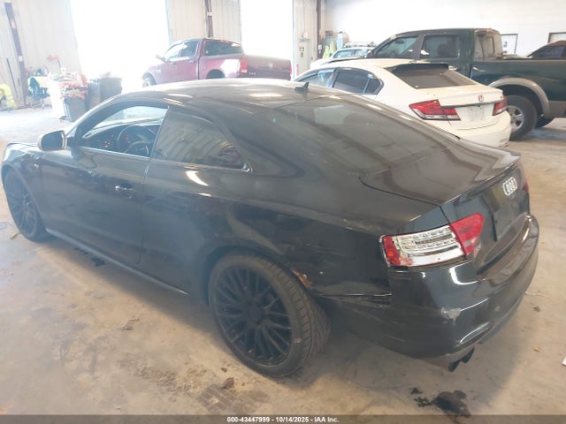 2010 AUDI S5 WAUVVAFR2AA016468 Photo 2