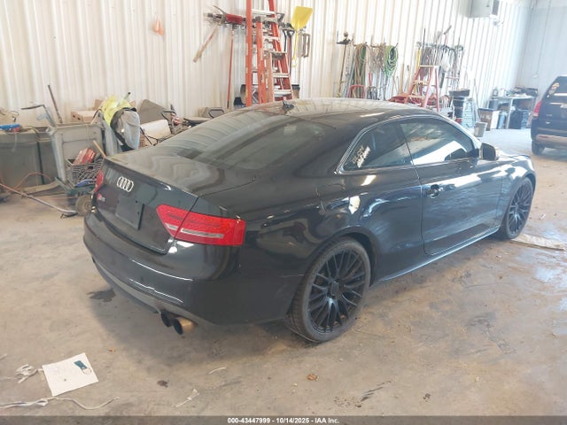 2010 AUDI S5 WAUVVAFR2AA016468 Photo 3