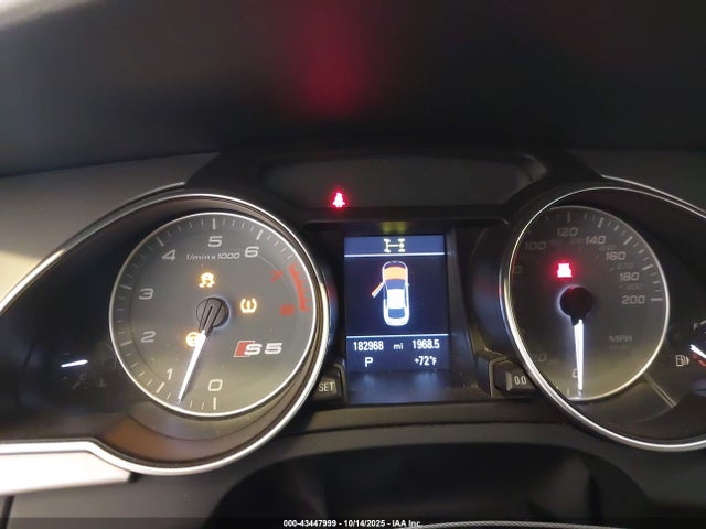 2010 AUDI S5 WAUVVAFR2AA016468 Photo 6