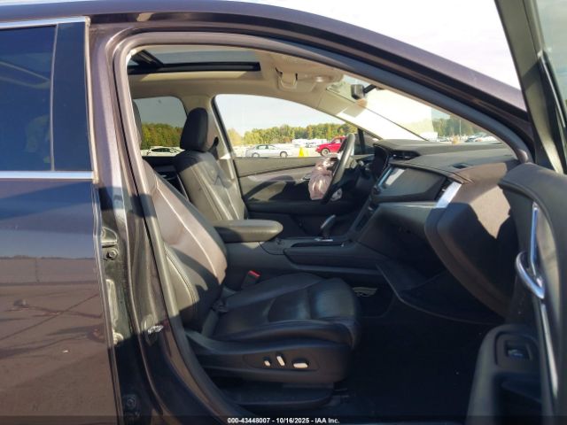 2017 CADILLAC XT5 1GYKNBRS3HZ261733 Photo 4