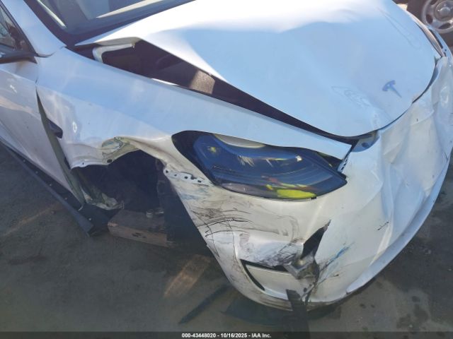 2024 TESLA MODEL Y 7SAYGDEE5RF067818 Photo 5