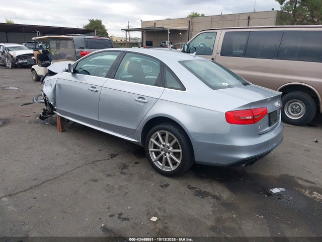 2015 AUDI A4 WAUBFAFL8FN008600 Photo 2