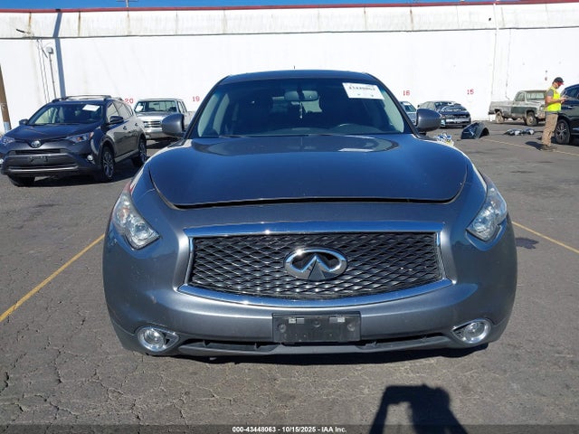 JN8CS1MU8HM141773 Infiniti QX70