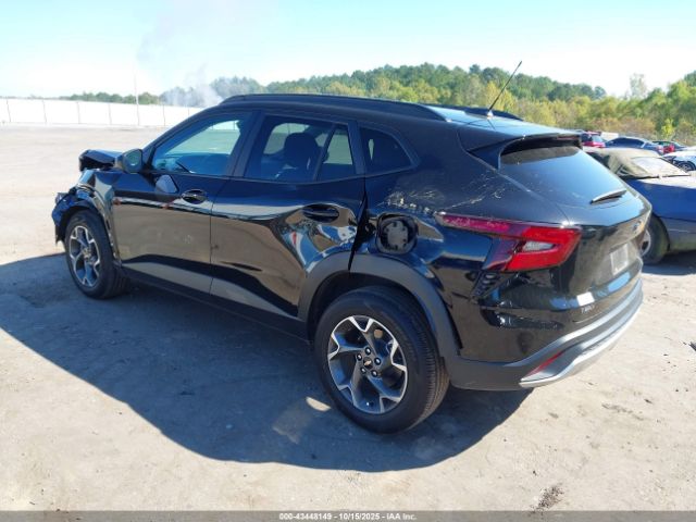 2024 CHEVROLET TRAX KL77LHE27RC208433 Photo 2