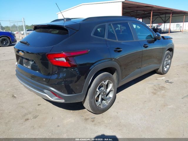 2024 CHEVROLET TRAX KL77LHE27RC208433 Photo 3