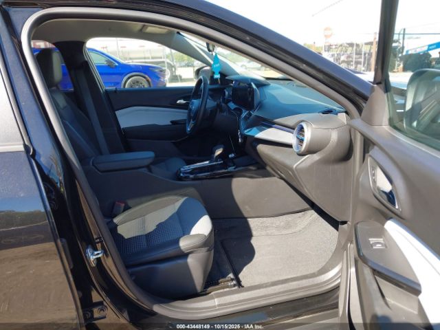 2024 CHEVROLET TRAX KL77LHE27RC208433 Photo 4