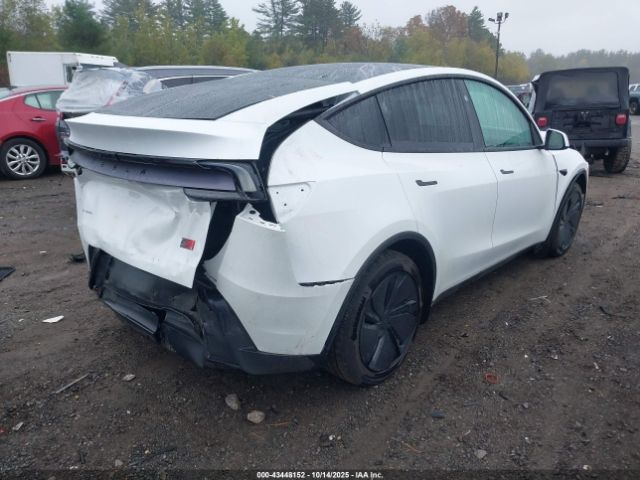 2026 TESLA MODEL Y 7SAYGDEE3TF322344 Photo 3