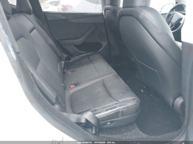 2026 TESLA MODEL Y 7SAYGDEE3TF322344 Photo 7
