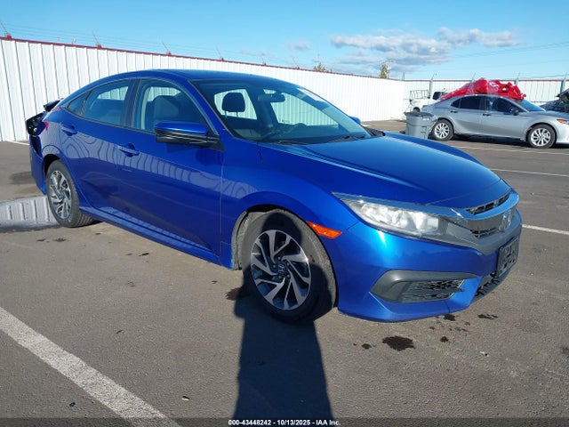 Honda CIVIC EX 2018 2HGFC2F73JH578853 главное изображение