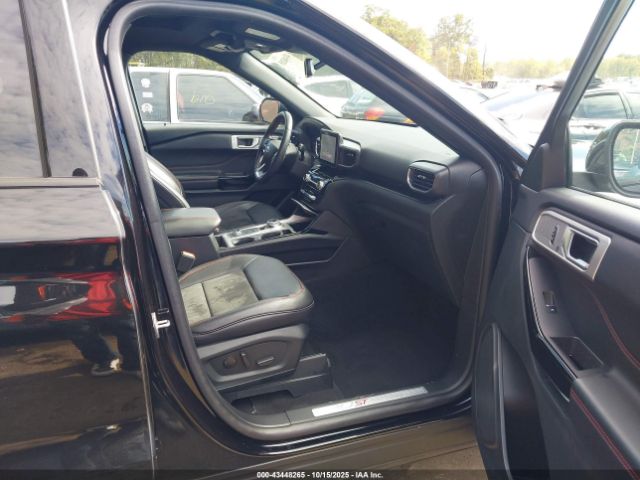 2023 FORD EXPLORER 1FMSK8KHXPGA94258 Photo 4