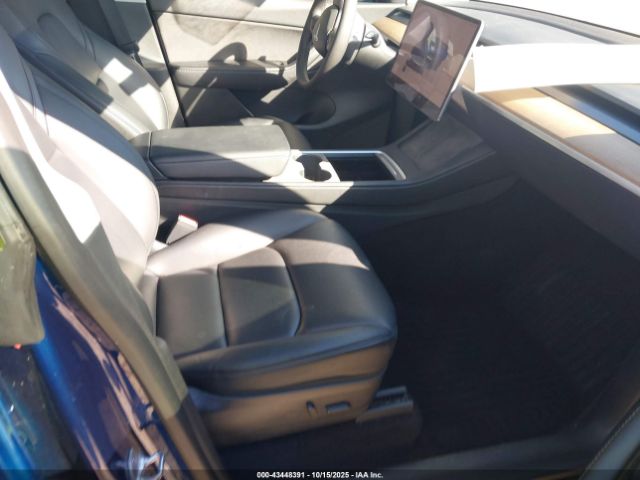 2022 TESLA MODEL Y 7SAYGDEF7NF374796 Photo 4
