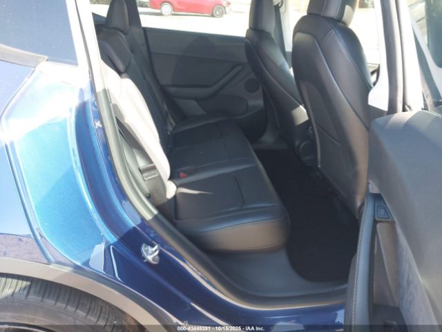 2022 TESLA MODEL Y 7SAYGDEF7NF374796 Photo 7