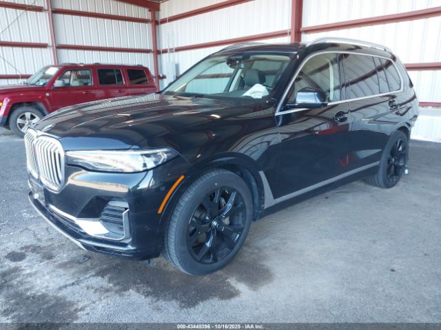 2021 BMW X7 5UXCW2C00M9H49788 Photo 1