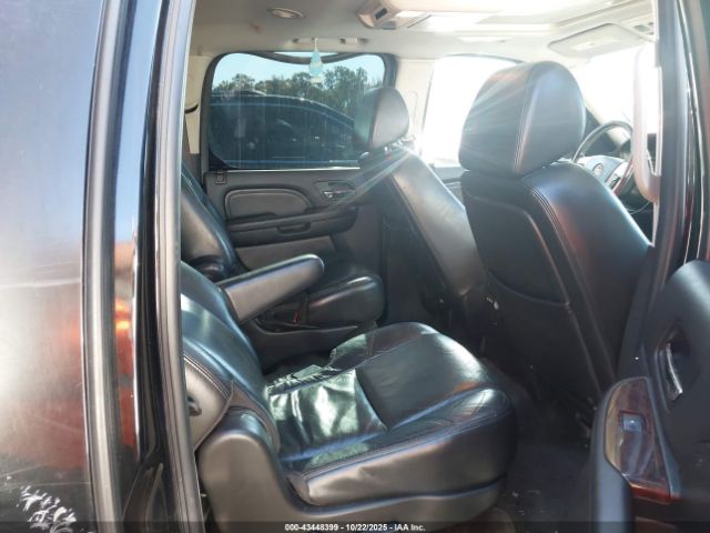 2008 CADILLAC ESCALADE ESV 1GYFK66818R233858 Photo 7