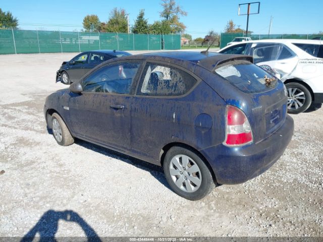 2011 HYUNDAI ACCENT KMHCM3AC8BU186650 Photo 2