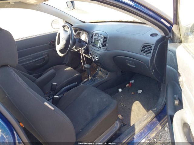 2011 HYUNDAI ACCENT KMHCM3AC8BU186650 Photo 4