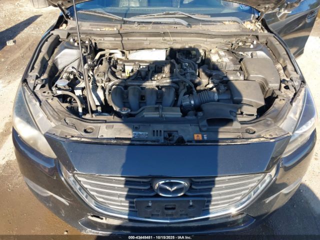 2018 MAZDA MAZDA3 3MZBN1L37JM164248 Photo 9