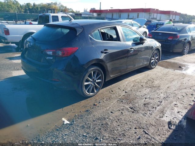 2018 MAZDA MAZDA3 3MZBN1L37JM164248 Photo 3