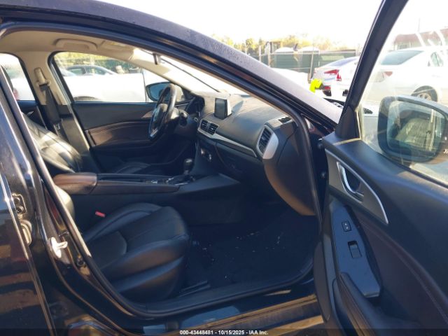 2018 MAZDA MAZDA3 3MZBN1L37JM164248 Photo 4