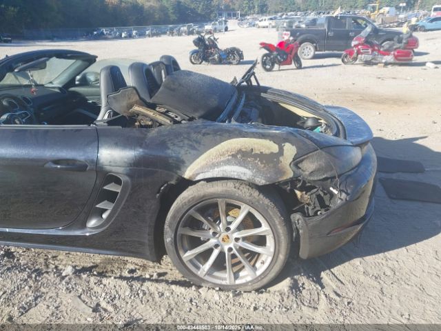 2018 PORSCHE 718 BOXSTER WP0CA2A81JS211207 Photo 5