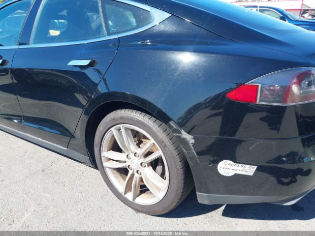 2016 TESLA MODEL S 5YJSA1E17GF125019 Photo 5