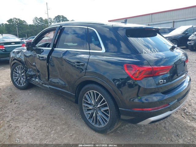 2022 AUDI Q3 WA1AUCF38N1007169 Photo 2