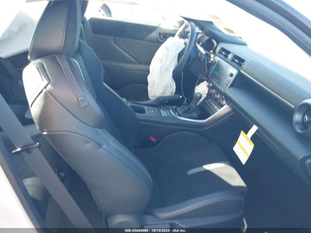 2025 TOYOTA GR86 JF1ZNBE19S8755437 Photo 4