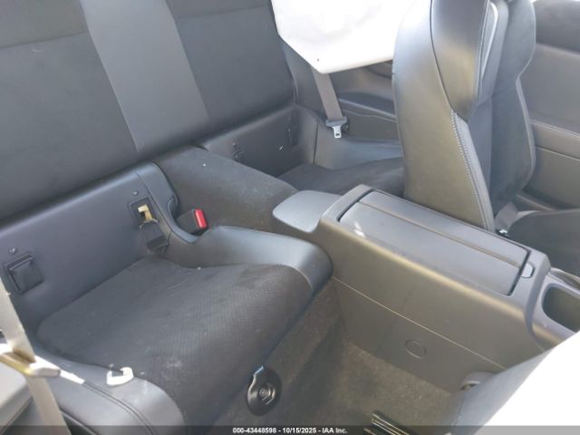 2025 TOYOTA GR86 JF1ZNBE19S8755437 Photo 7
