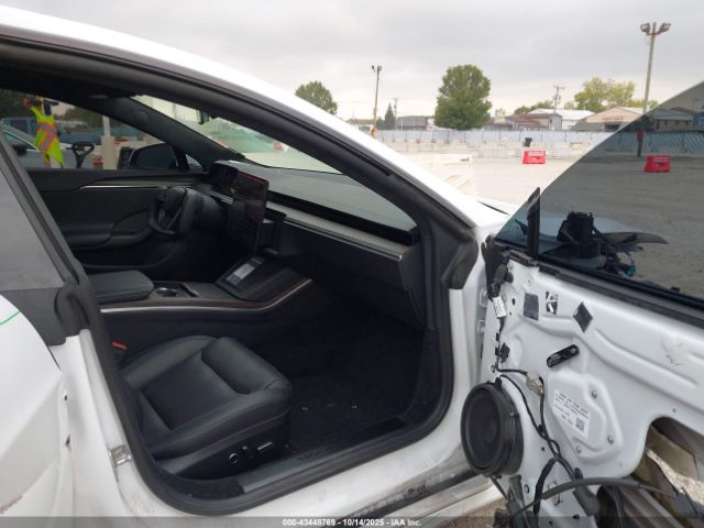 2023 TESLA MODEL S 5YJSA1E50PF531002 Photo 4