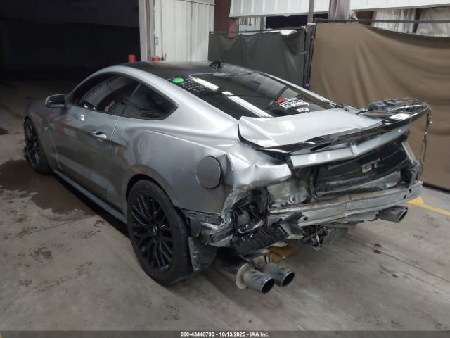2021 FORD MUSTANG 1FA6P8CF8M5125265 Photo 2