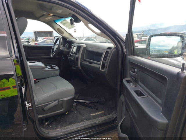 2015 Ram 1500 Express მანქანა იყიდება აუქციონზე, vin: 1C6RR7FT8FS509765, აუქციონის ნომერი: 43448899