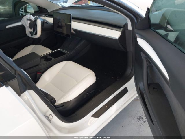 2023 TESLA MODEL 3 5YJ3E1EA9PF414489 Photo 4