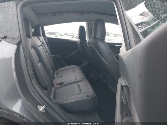 2023 TESLA MODEL Y 7SAYGDEE8PF842237 Photo 7