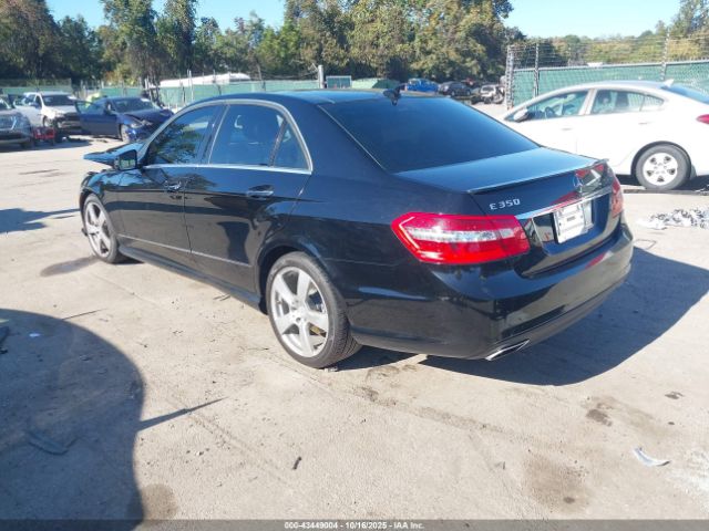 2011 MERCEDES-BENZ E 350 WDDHF5GB1BA344462 Photo 2