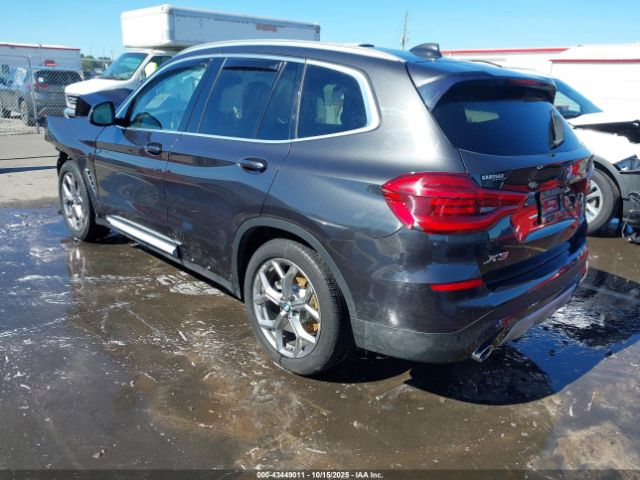 2020 BMW X3 5UXTY5C06L9C46227 Photo 2